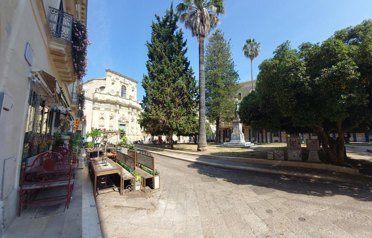Convivo Apartment Lecce Extérieur photo